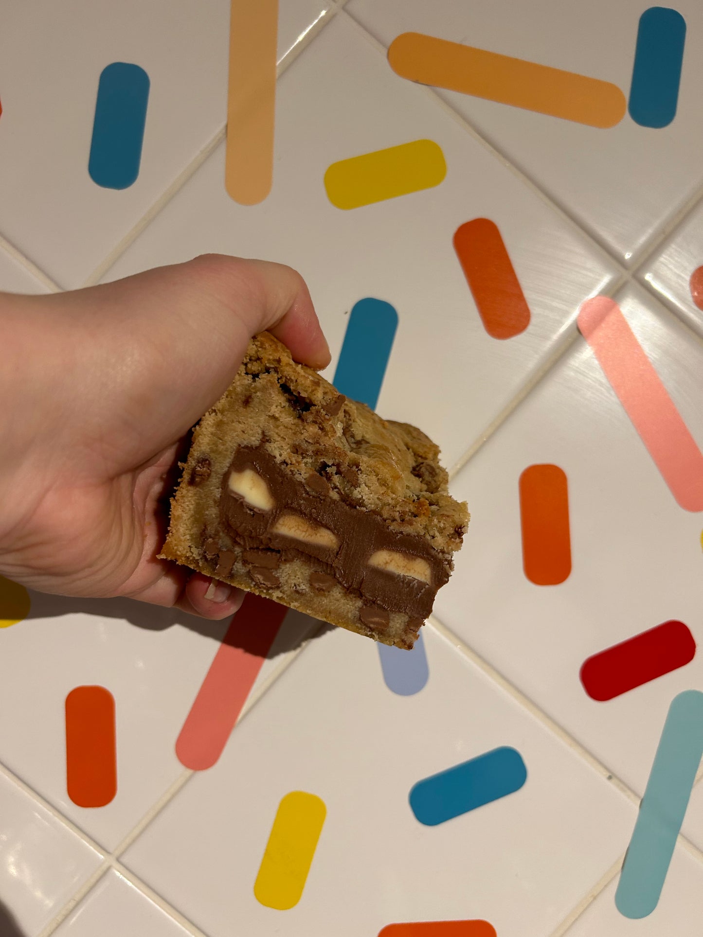 Kinder cookie pie